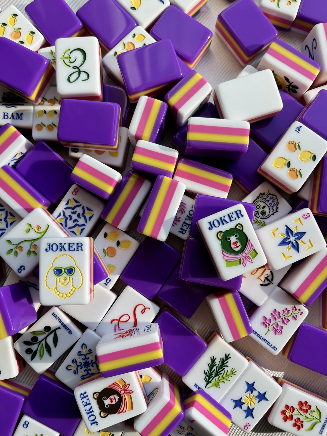 American Mahjong Tile Set, Acrylic, 160 tiles (including blanks), for home game nights view 2
