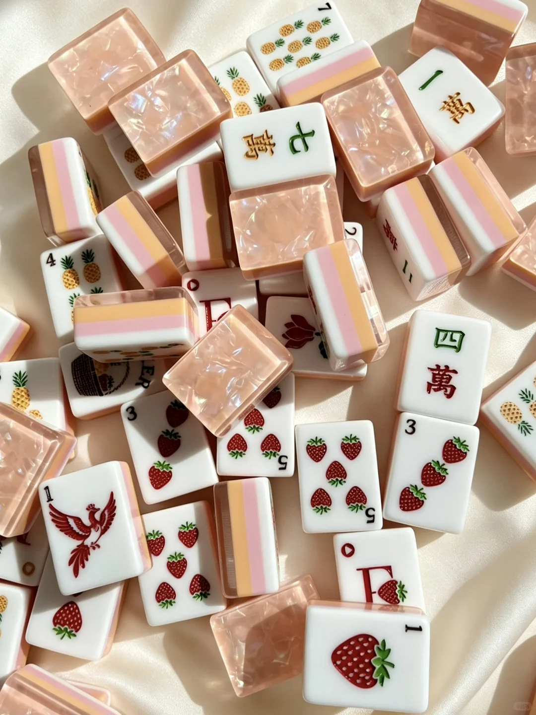 Peach Paradise - American Mahjong Tile Set – alternate view